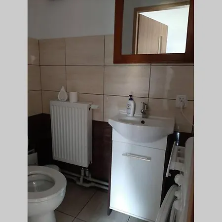 Urokliwy Dom Caloroczny Nad Jeziorem Casa vacanze Male Swornegacie